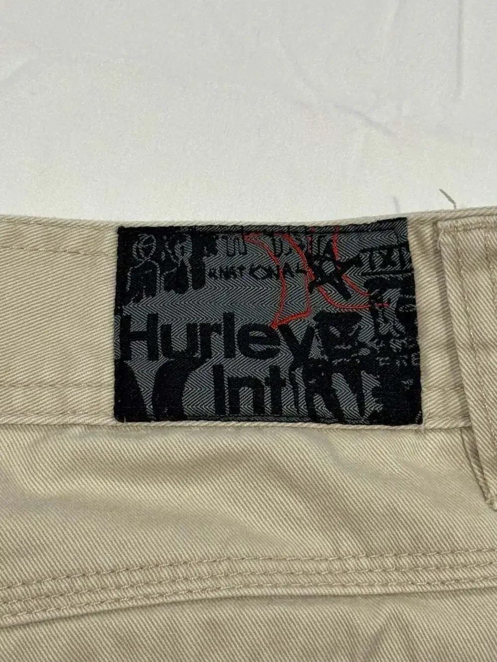 Hurley Men's Tan Khaki Cargo Shorts Size 32